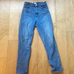 H&M light wash straight leg jeans